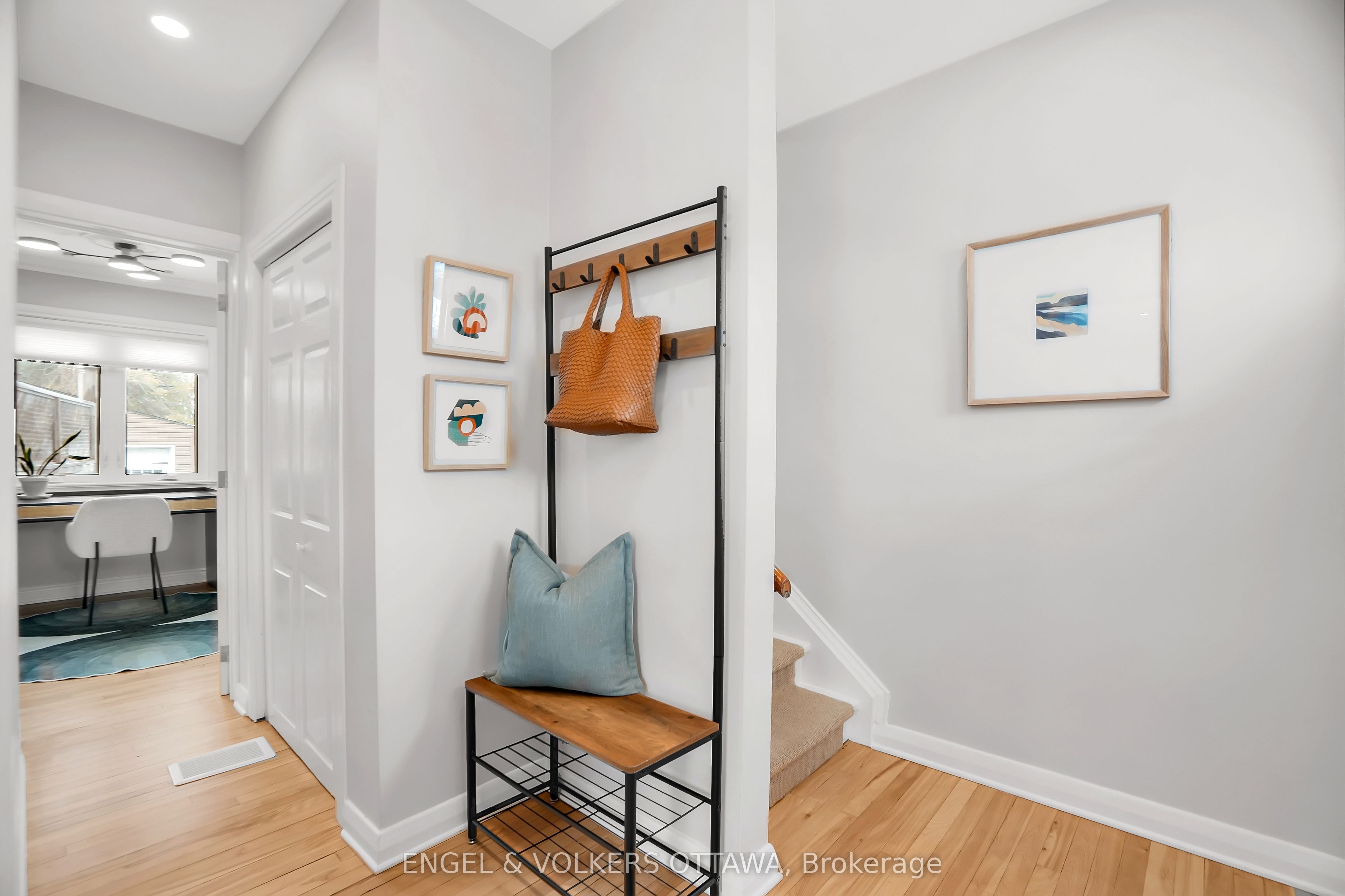 Additional image 5 of 42 Anna Avenue, Ottawa, ON, K1Z 7T4