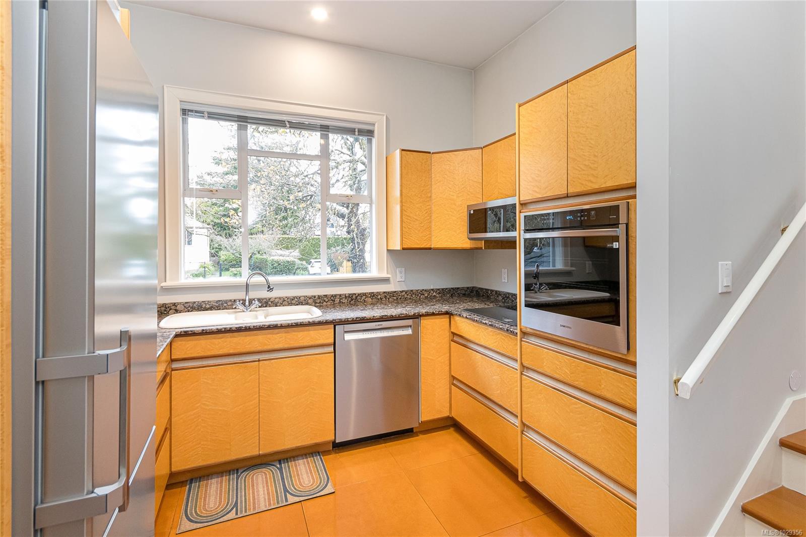 Additional image 5 of 258 St. Charles Street, Victoria, BC, V8S 3M7