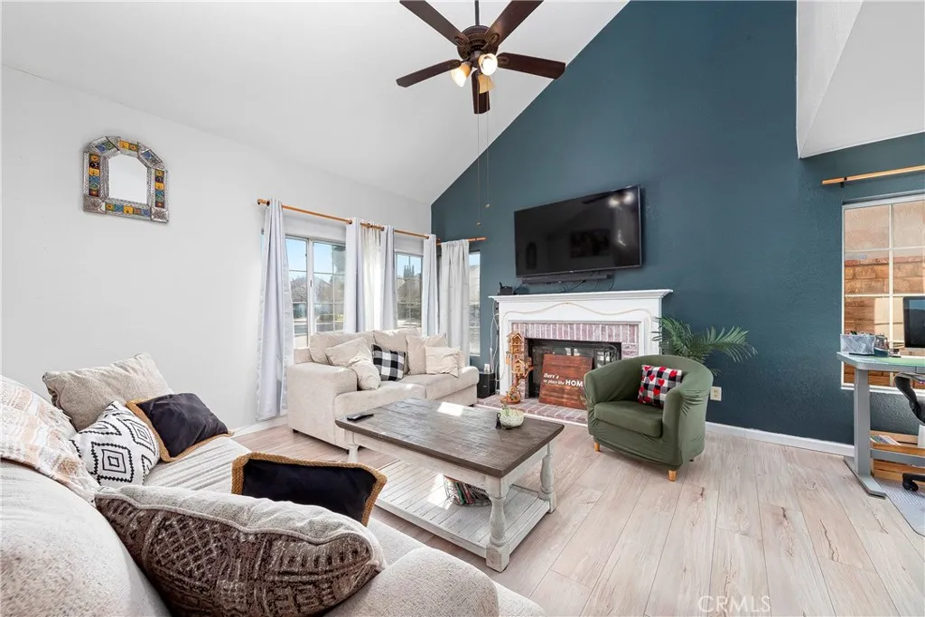 Additional image 5 of 2047 Westminster Dr, Palmdale, CA 93550