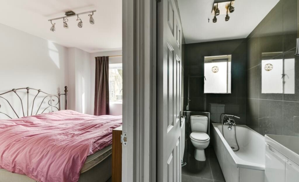 Additional image 7 of 1 Bed Flat, Escuan Lodge, N5, N1 7GU