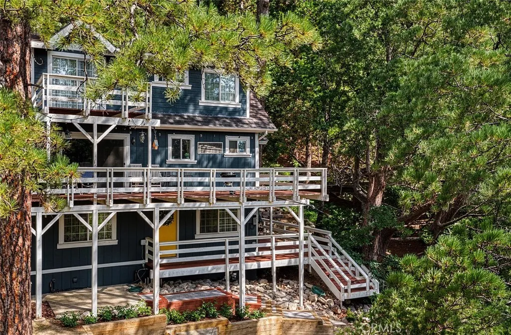 Additional image 2 of 27313 Pinewood Dr, Lake Arrowhead, CA 92352