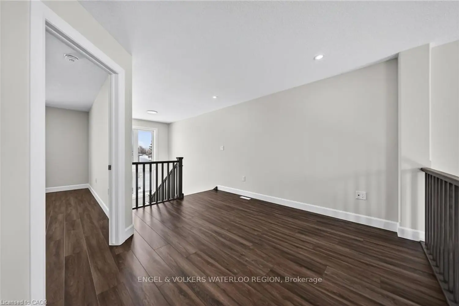 Additional image 15 of 3202 Vivian Line 45