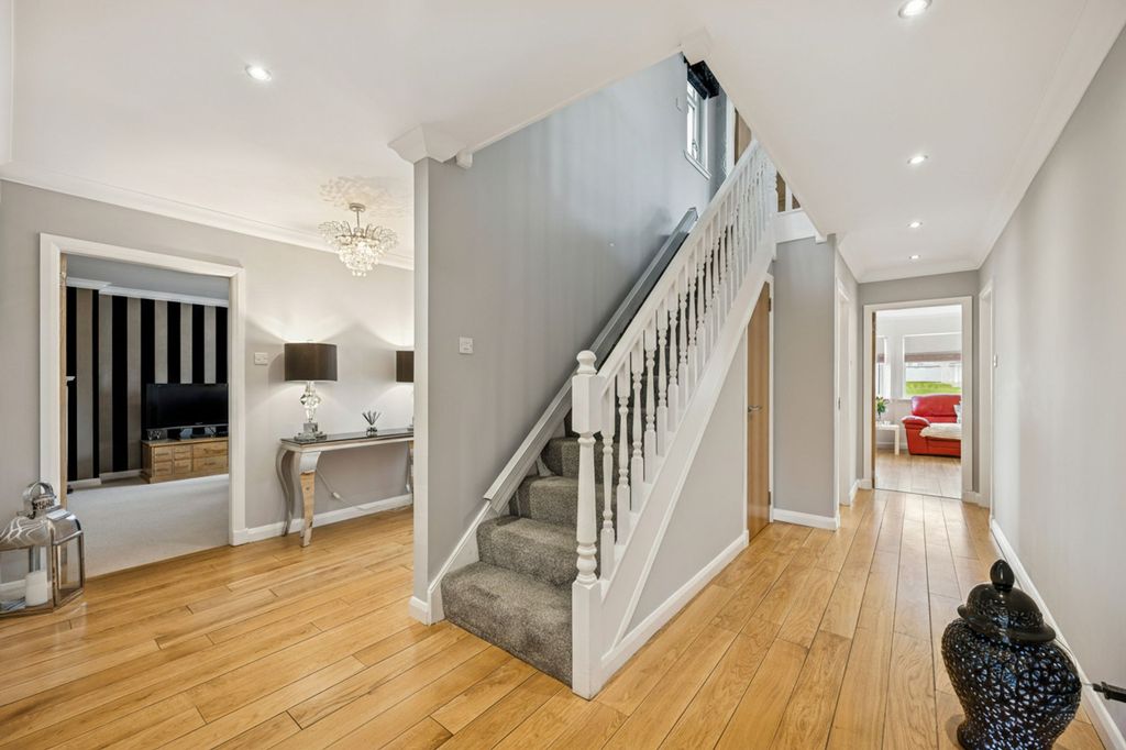 Additional image 18 of 6 bed detached house for saleHamilton Way, East Whitburn EH47
