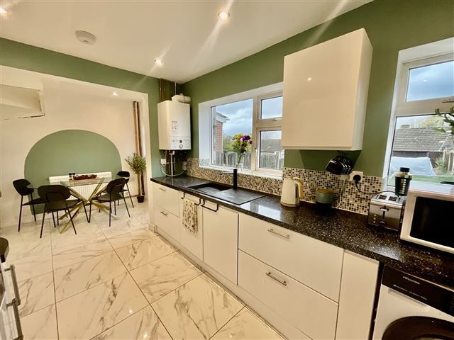Additional image 10 of 3 bed semi-detached house for saleTurnshaw Avenue, Aughton, Sheffield S26