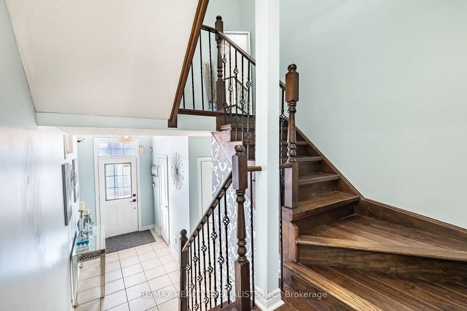 Additional image 5 of 43 Pefferlaw Circle