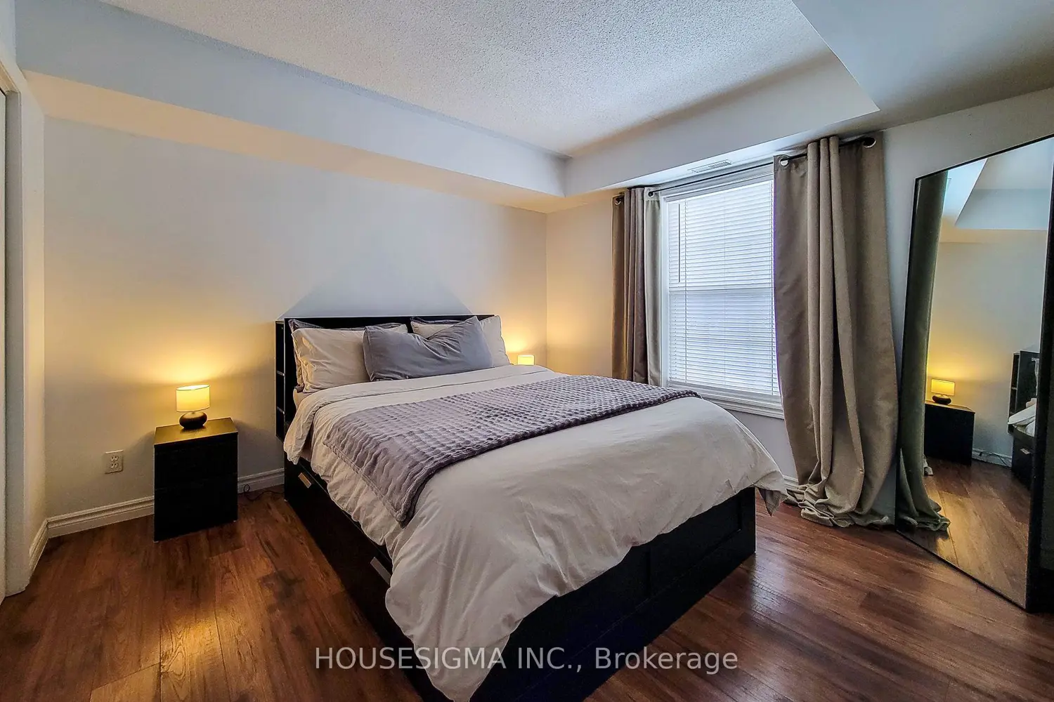 Additional image 10 of 4003 Kilmer Drive 204