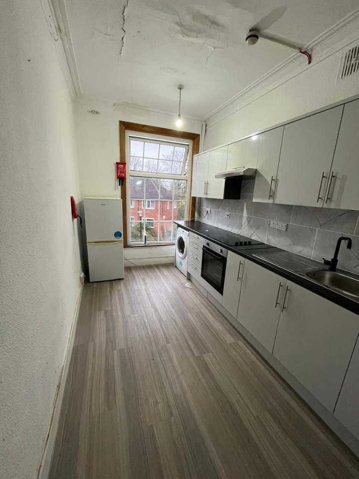 Additional image 2 of Room in a Shared House, Cliff Road, LS6, N1 7GU