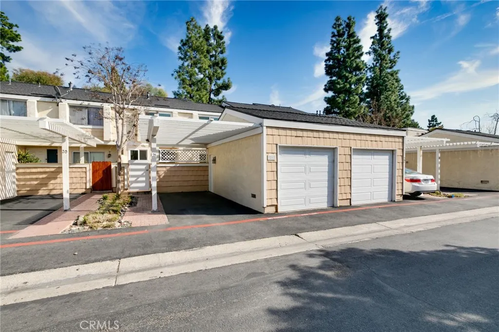 3340 E Collins Avenue Unit 21, Orange, CA 92867 photo 3