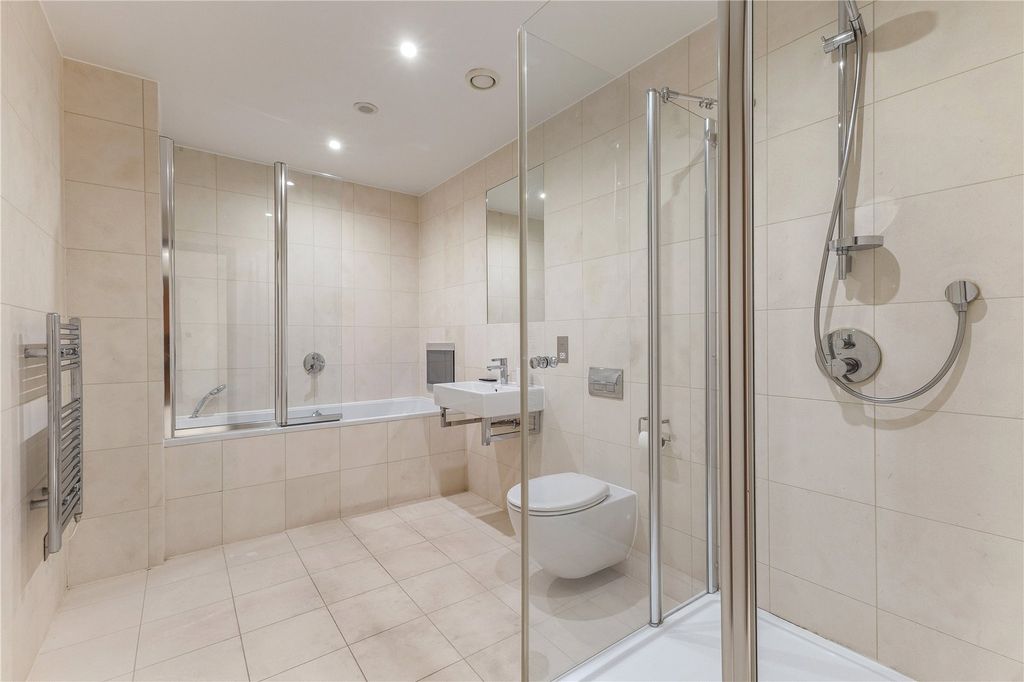 Additional image 10 of 2 bed flat for saleNuns Road, Chester, Cheshire CH1
