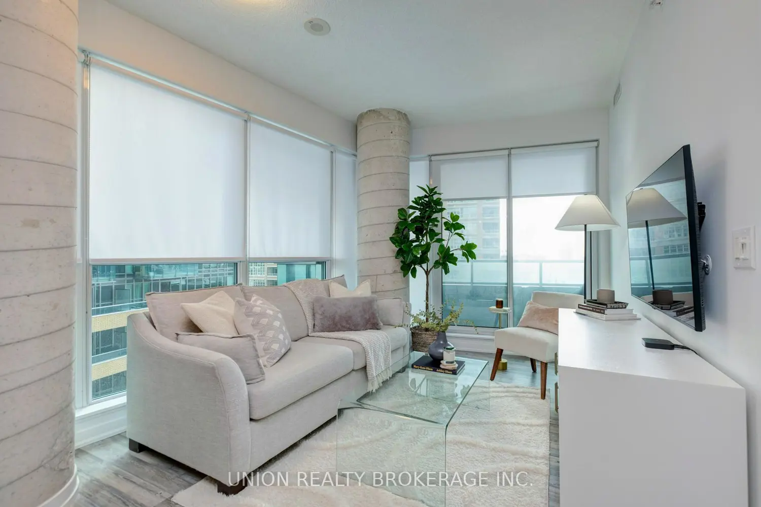 Additional image 5 of 150 East Liberty Street 506