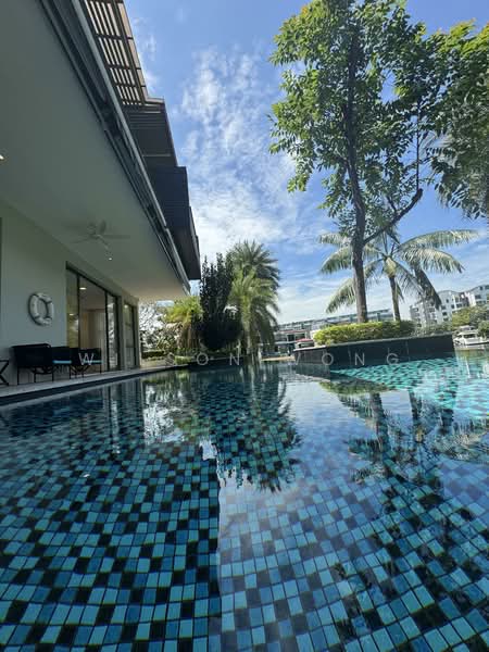 Additional image 6 of Paradise Island