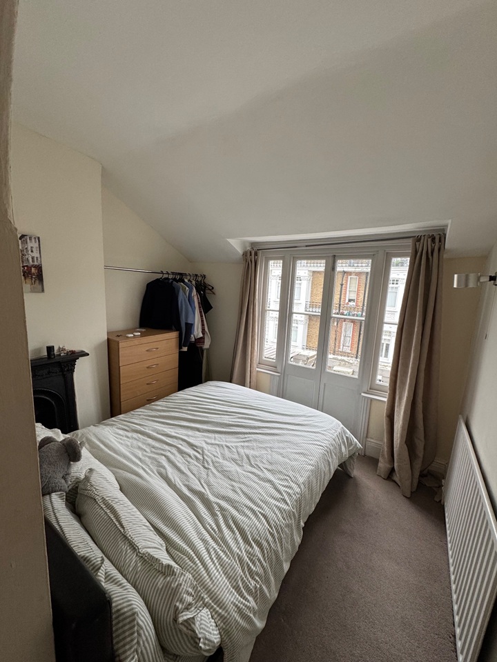 Additional image 8 of 1 Bed Flat, Marjorie Grove, SW11, N1 7GU