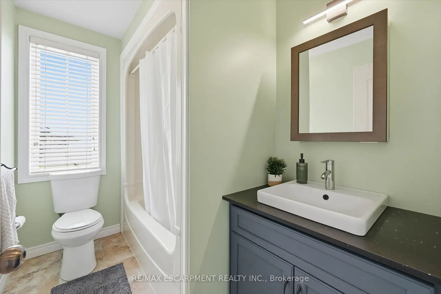 Additional image 8 of 41 Tanglewood Drive