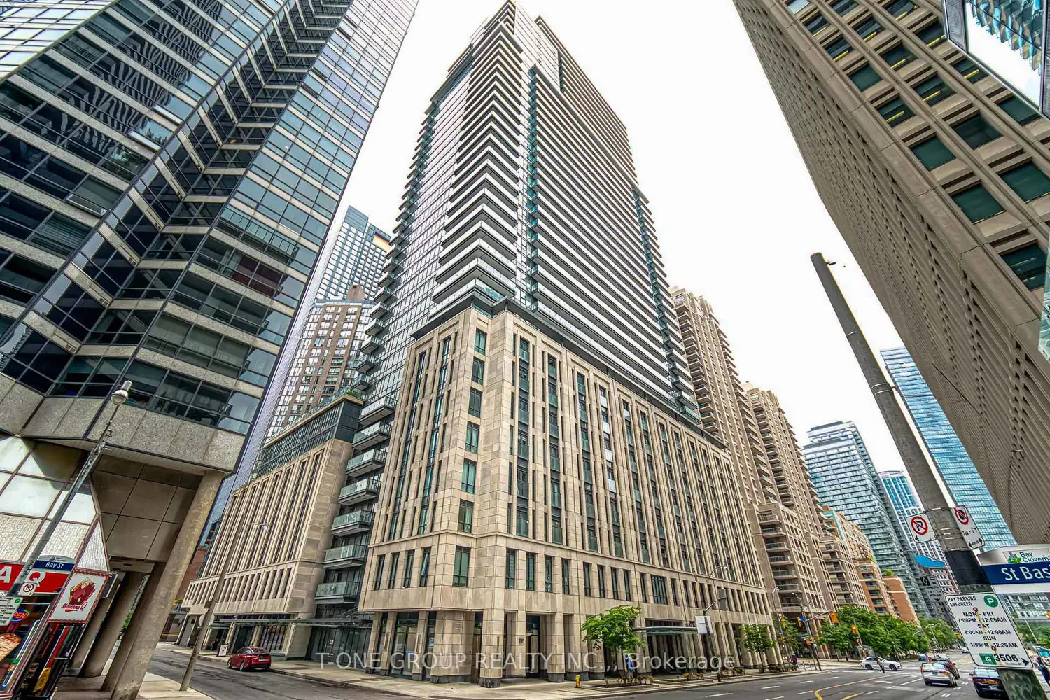 Additional image 3 of 955 Bay Street 720