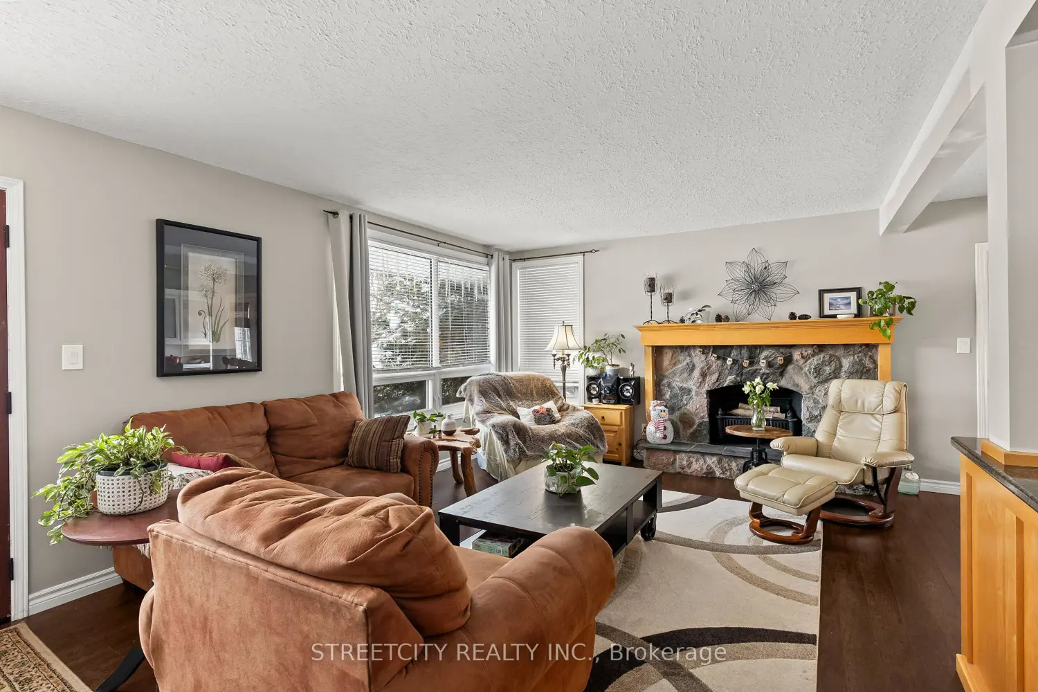 Additional image 3 of 2632 Catherine Street