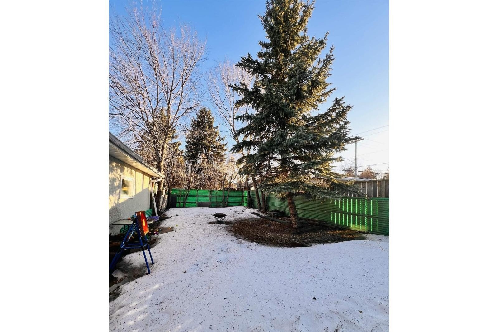 Additional image 8 of 11459 51 Avenue NW, Edmonton, AB, T6H0L8