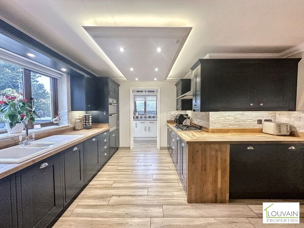 Additional image 11 of 6 bed detached house for saleYork Avenue, Garden City, Ebbw Vale NP23