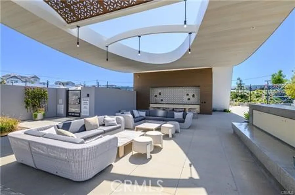 Additional image 24 of 105 Culture, Irvine, CA 92618