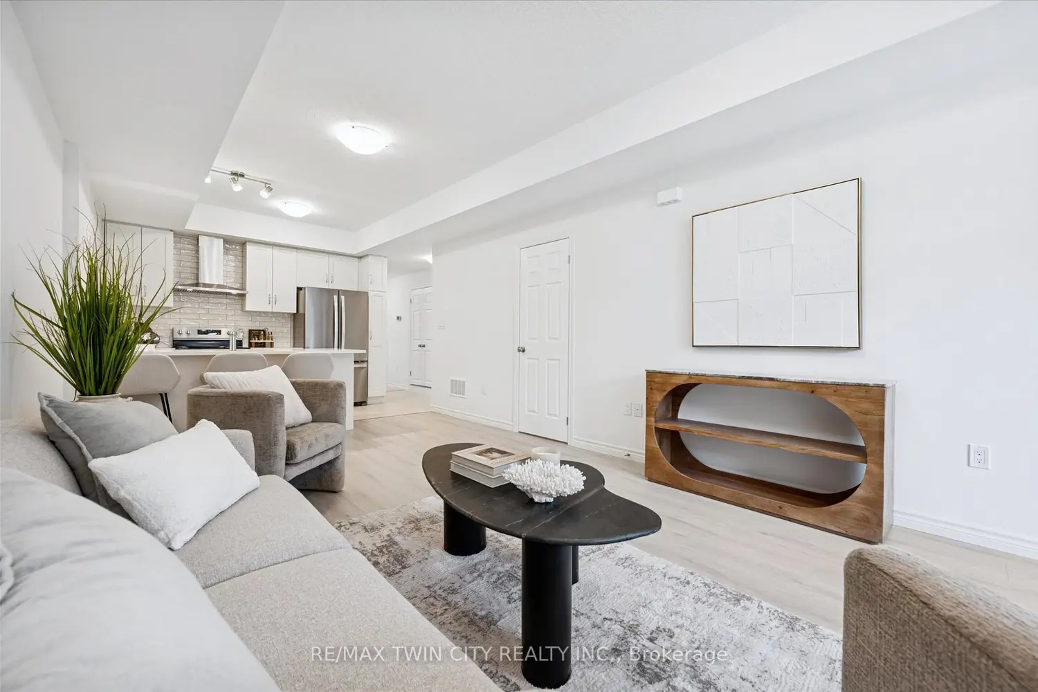 Additional image 3 of 51 Lomond Lane