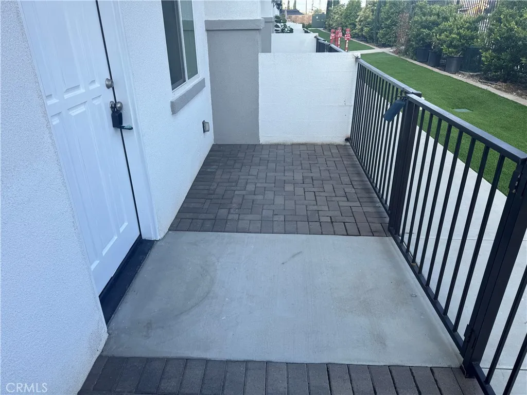 Additional image 4 of 13665 Arrow Boulevard Unit 3, Fontana, CA 92335