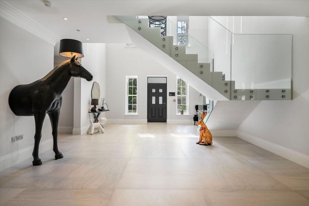 Additional image 12 of 6 bed detached house for saleHorsegate Ride, Ascot, Berkshire SL5