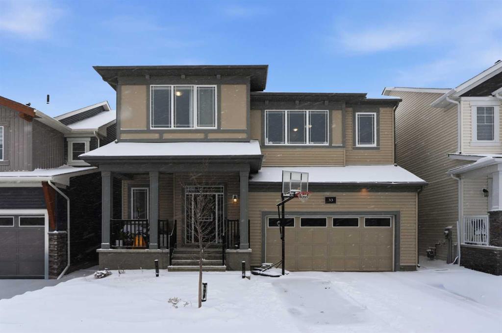33 Carringwood Street NW, Calgary, AB, T3P 2A7