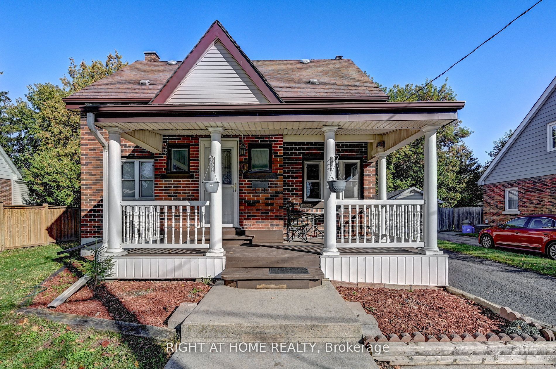 #Bsmt-10 Monroe Street, Cambridge, ON, N1R 2C5