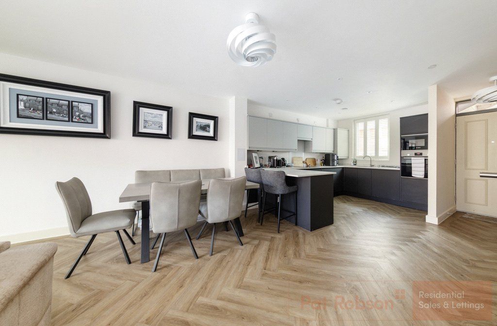 Additional image 4 of 2 bed flat for saleOuse Street, Ouseburn, Newcastle Upon Tyne NE1