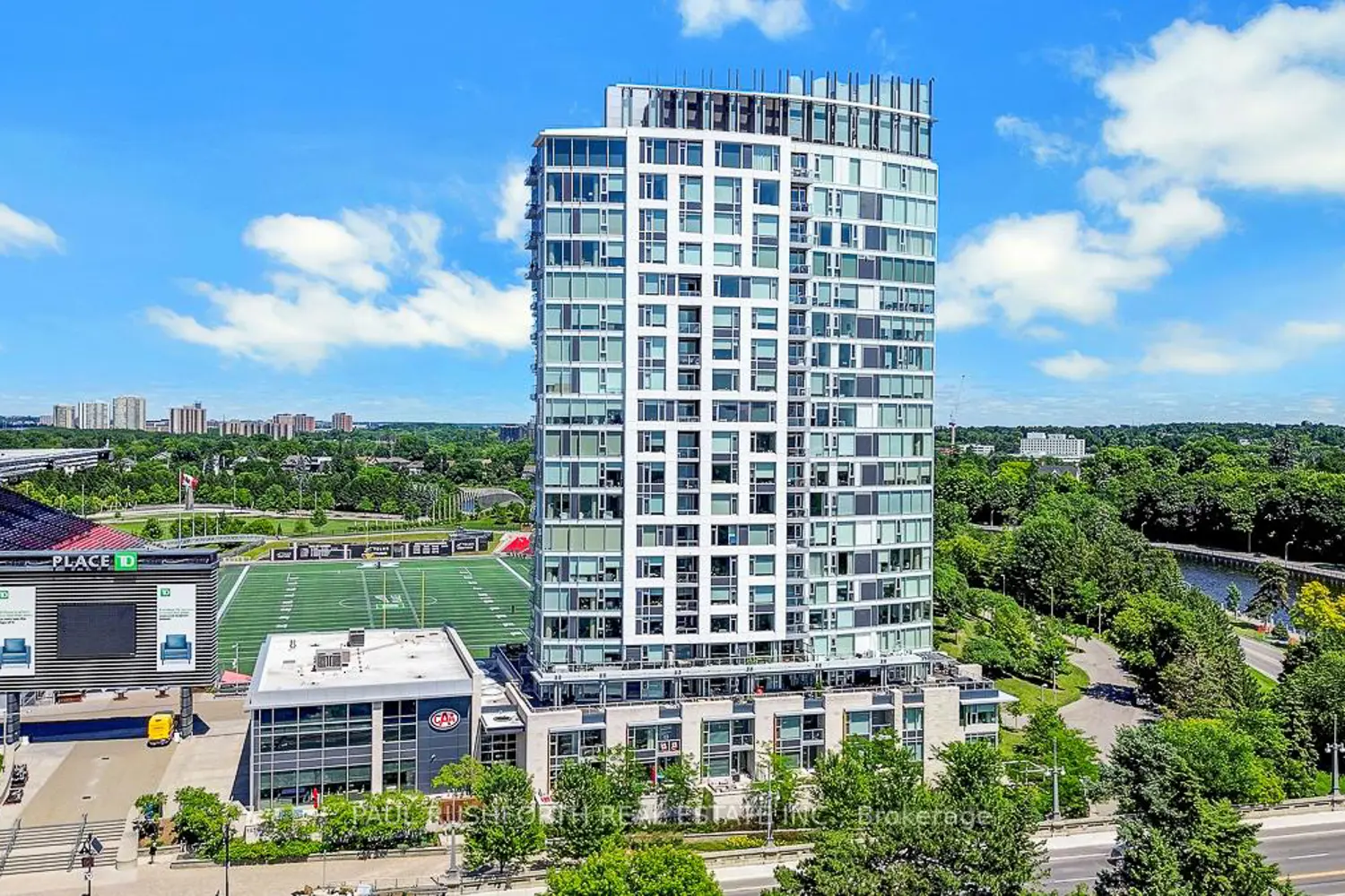 Additional image 2 of 1035 Bank Street 104