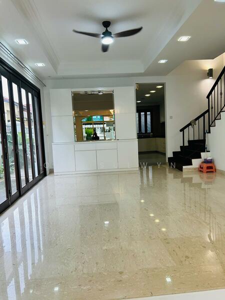 Additional image 9 of Upper thomson