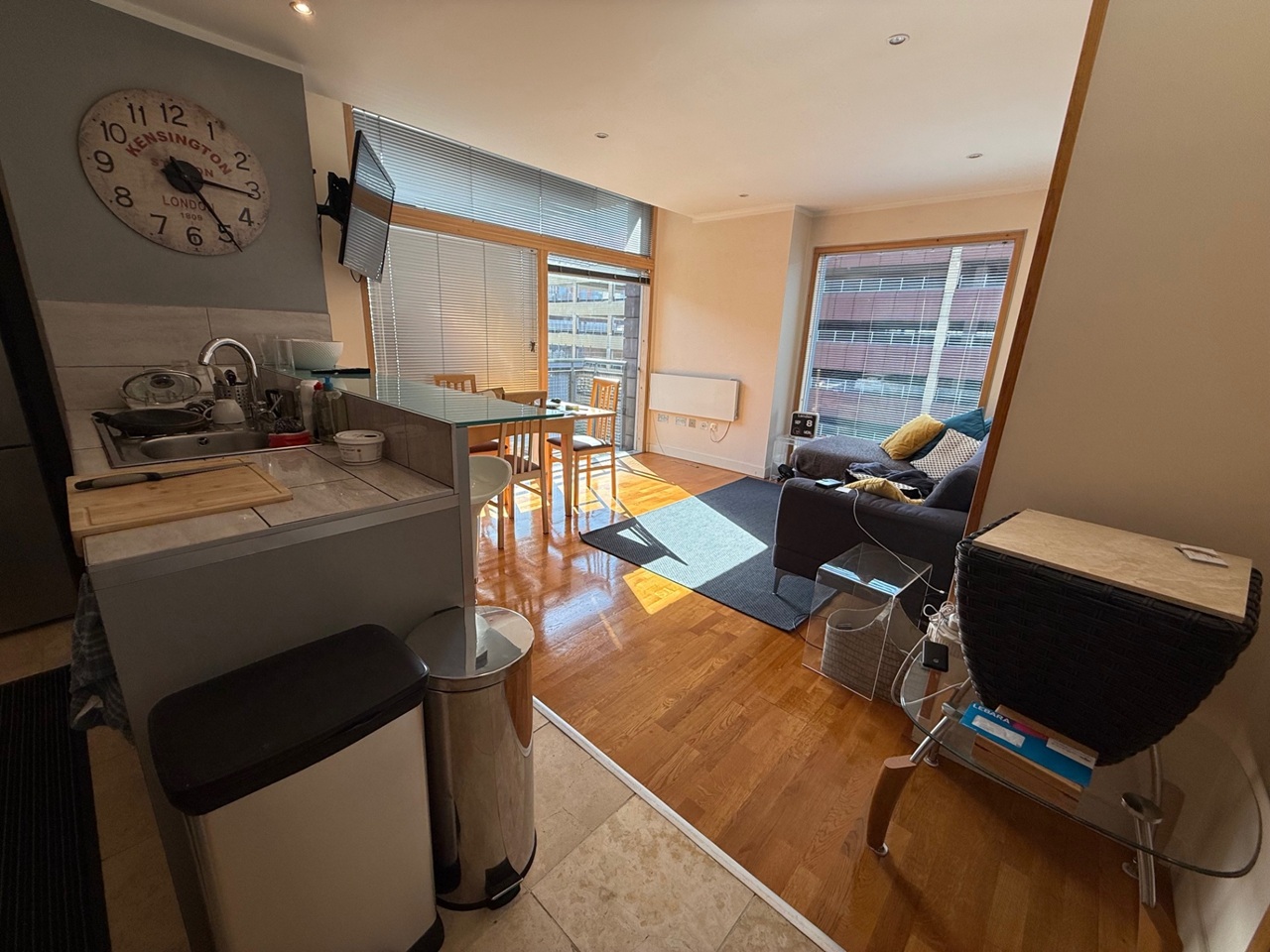 Additional image 2 of 2 Bed Flat, Church Street, M4, N1 7GU