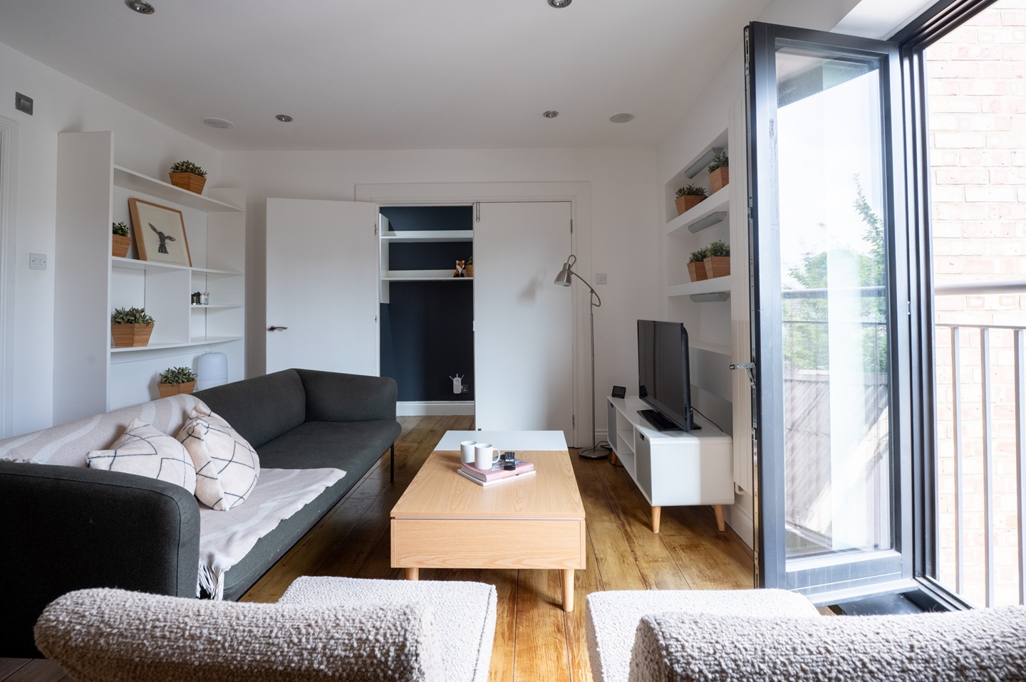 Additional image 7 of 1 Bed Flat, Cheshire Street, E2, N1 7GU