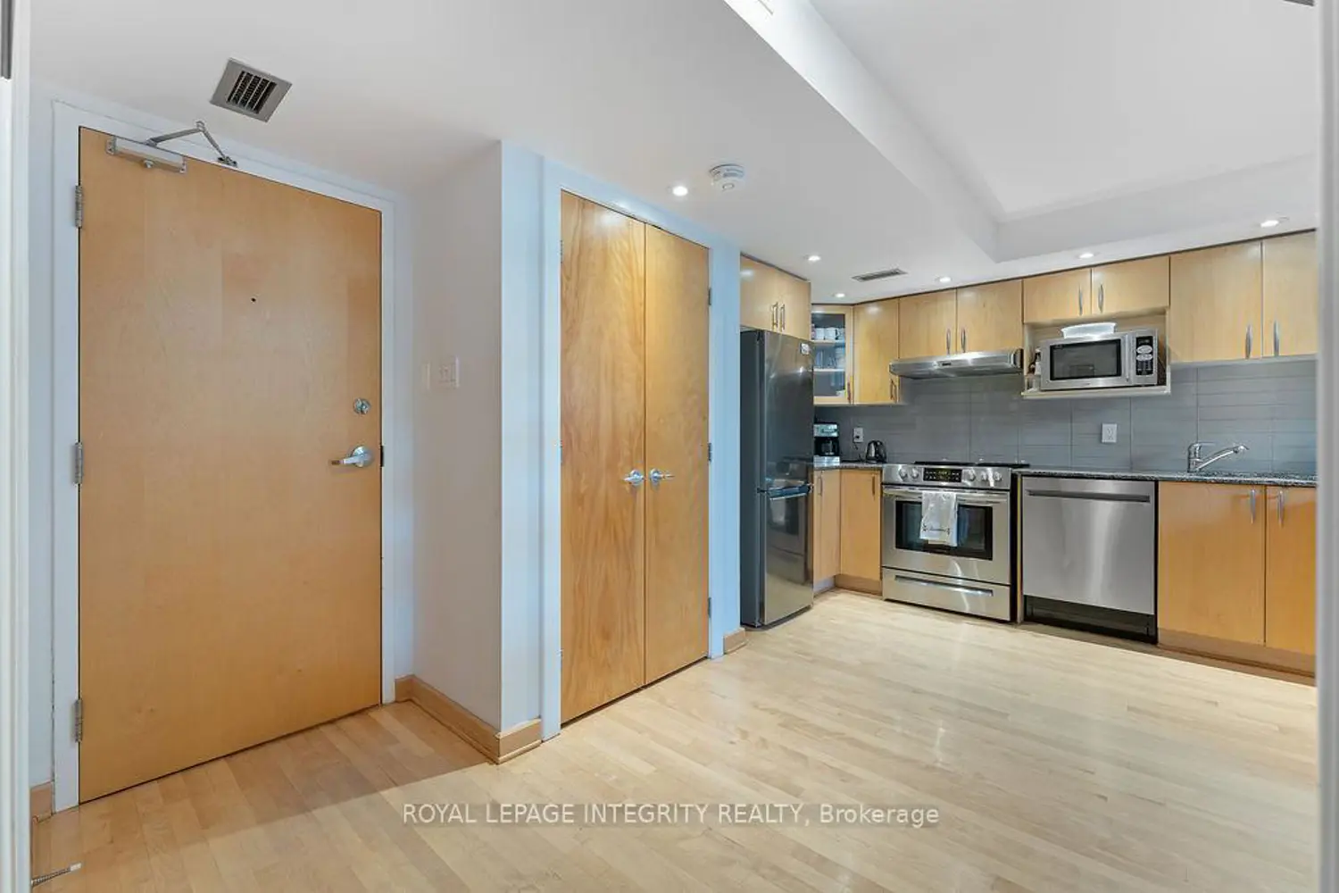 Additional image 2 of 29 Main Street 111