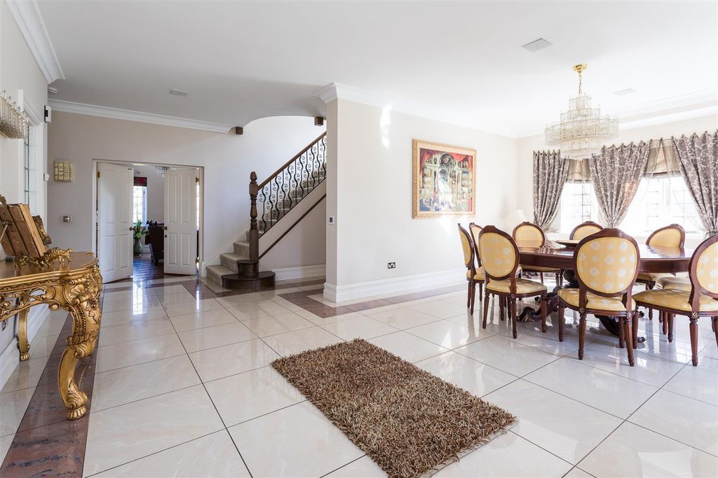 Additional image 4 of 5 bed detached house for saleTheobald Road, Bowdon WA14