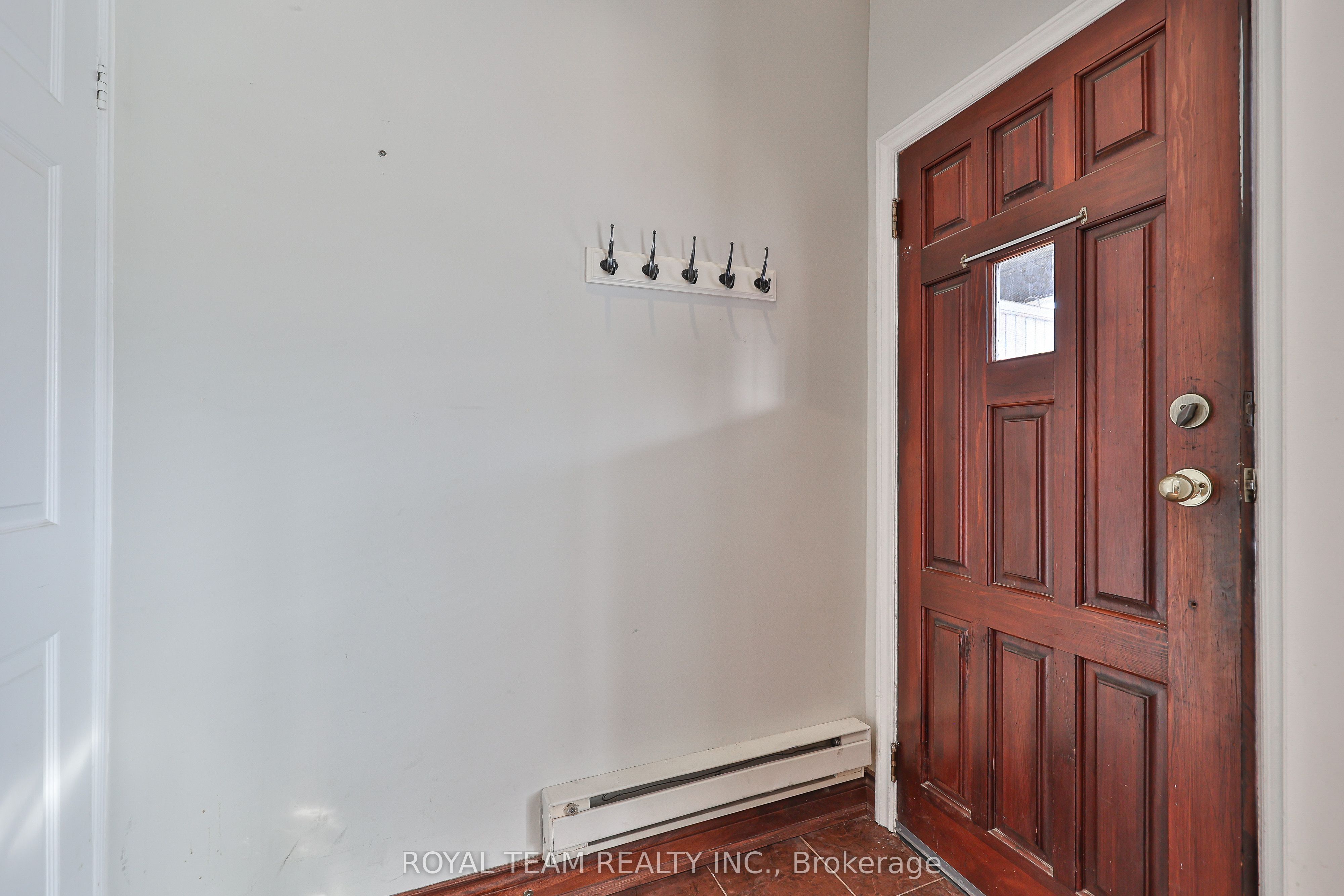 54 Maher Avenue, Toronto, ON, M6P 1G6 photo 4