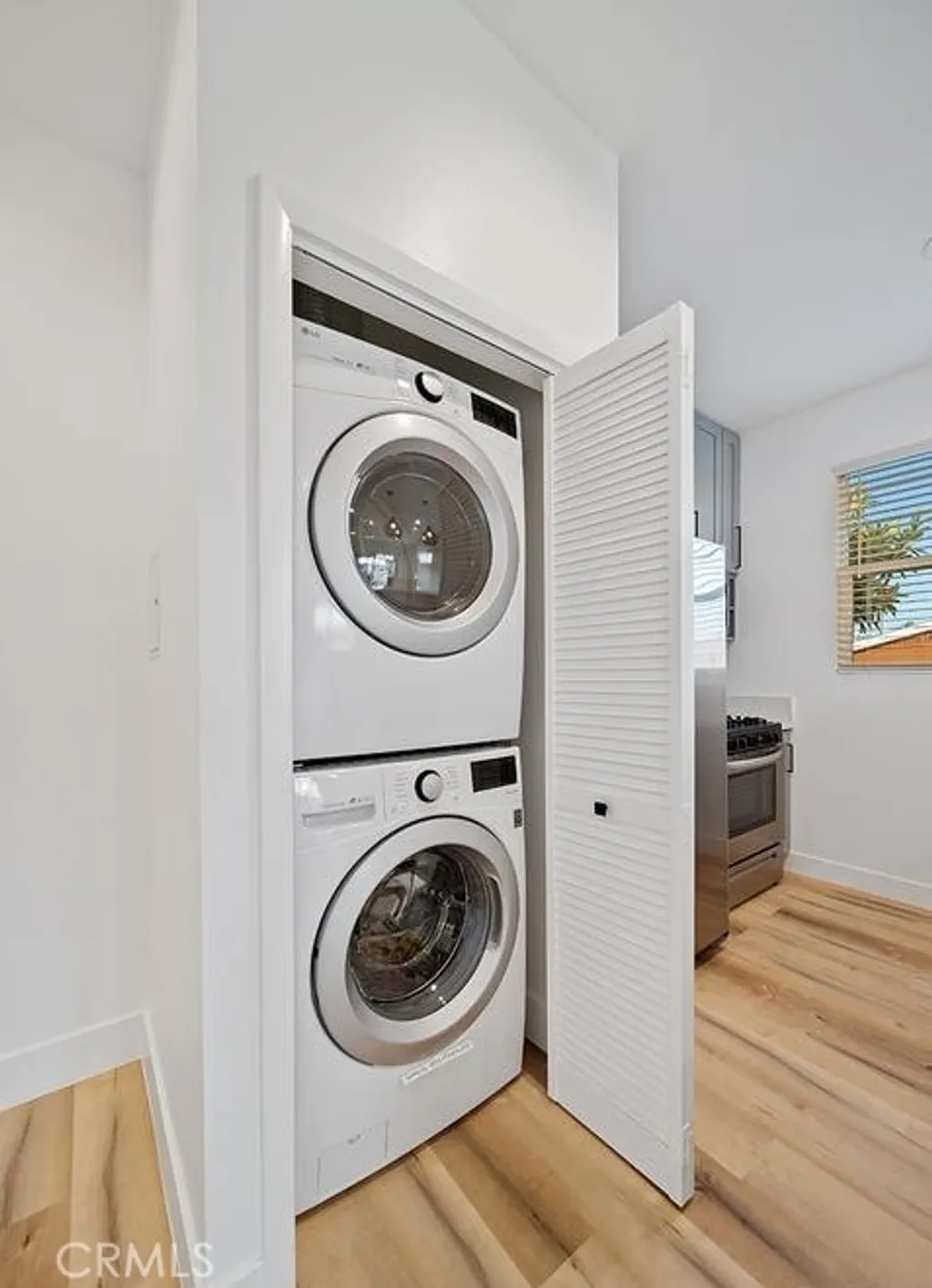 Additional image 12 of 4539 St Elmo Drive, Los Angeles, CA 90019