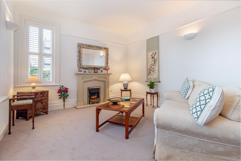 Additional image 2 of 3 bed flat for saleVictoria Road, Malvern WR14