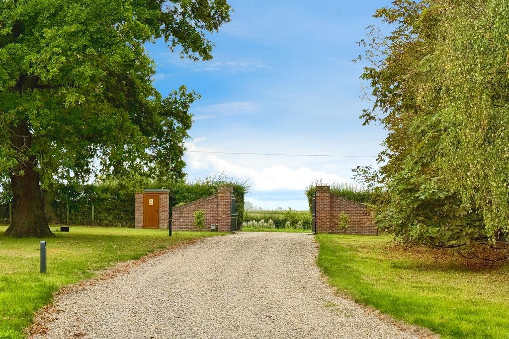 Additional image 20 of 4 bed detached house for saleChantry Lane, Etton, Beverley HU17