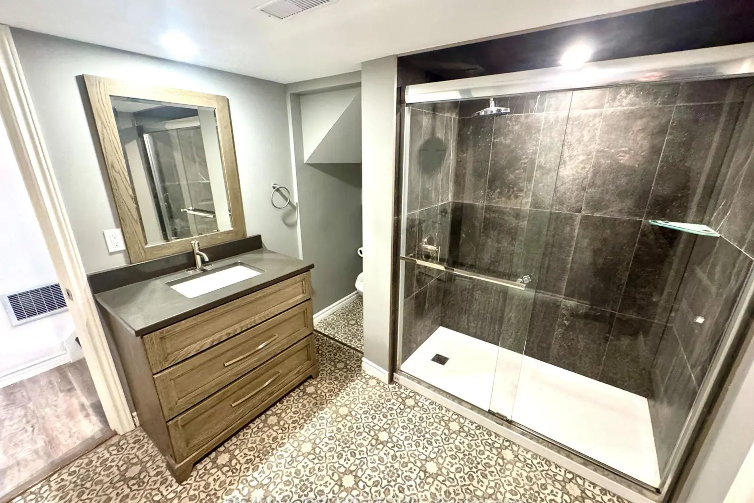 Additional image 9 of 234 Oak Street