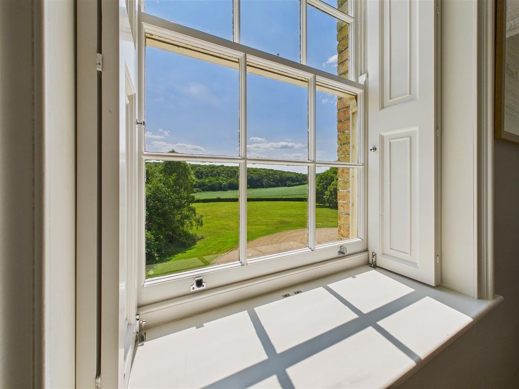 Additional image 10 of 2 bed flat for saleRiplingham Road, Raywell HU16