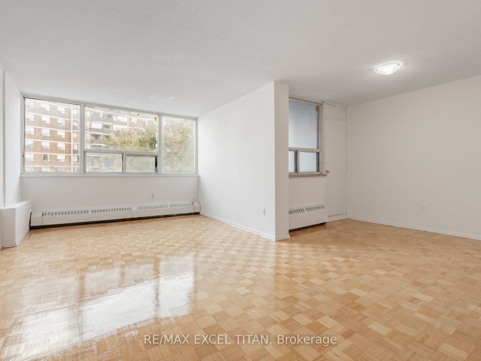 Additional image 5 of 707-1385 Midland Avenue, Toronto, ON, M1P 3B8