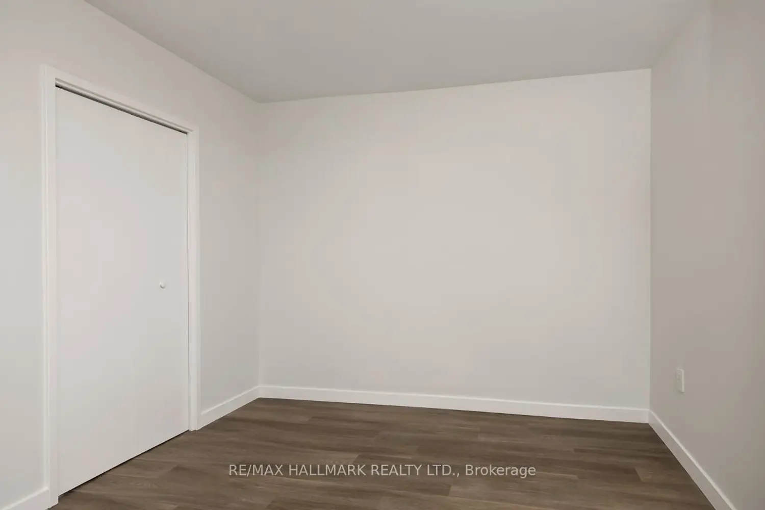 Additional image 15 of 5949 Yonge Street 1105