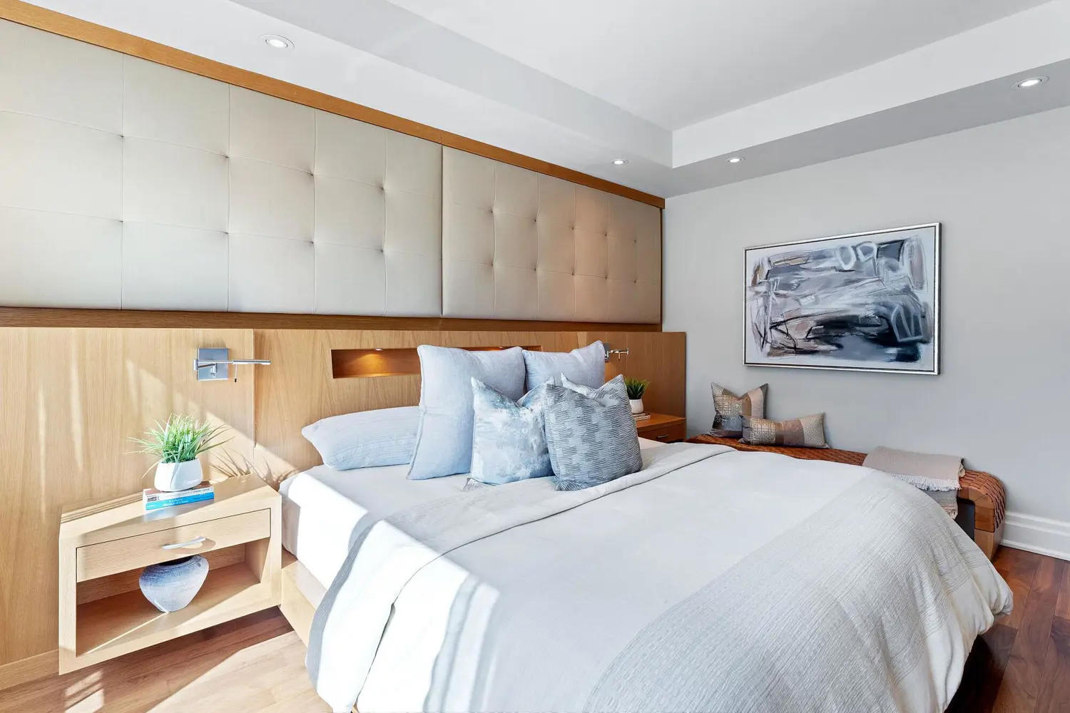 Additional image 16 of 155 St Clair Avenue 603