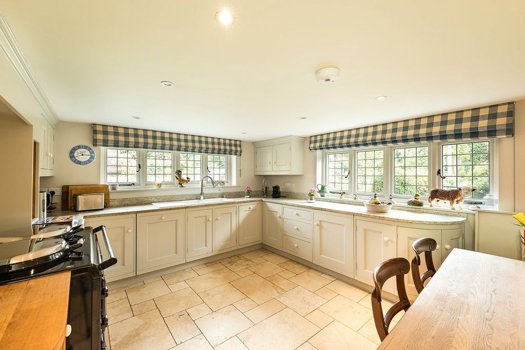 Additional image 6 of 5 bed detached house for saleStation Road, Kintbury, Hungerford, Berkshire RG17