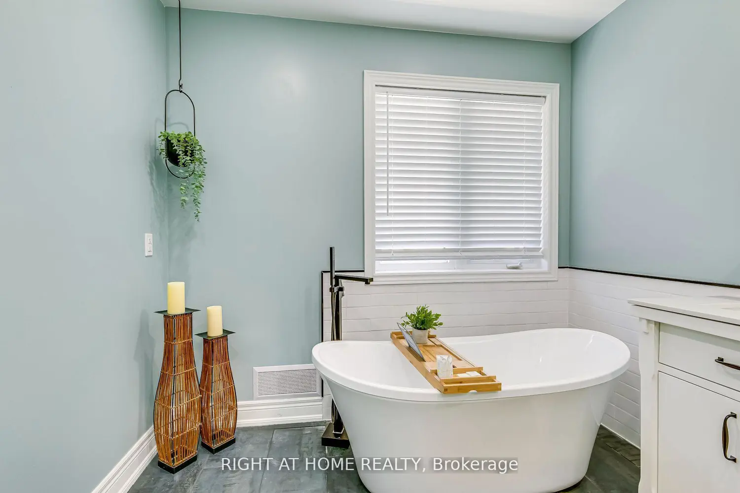 Additional image 11 of 3228 Cabano Crescent