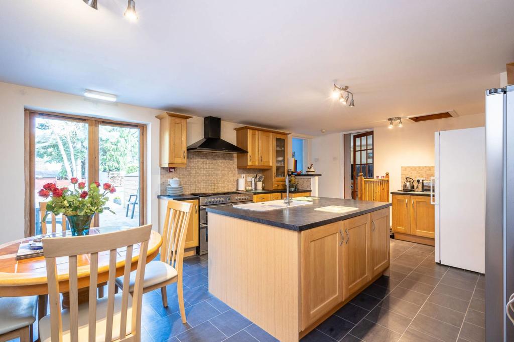 Additional image 11 of Craiglea Hillside Road, Braemar, AB35 5YU