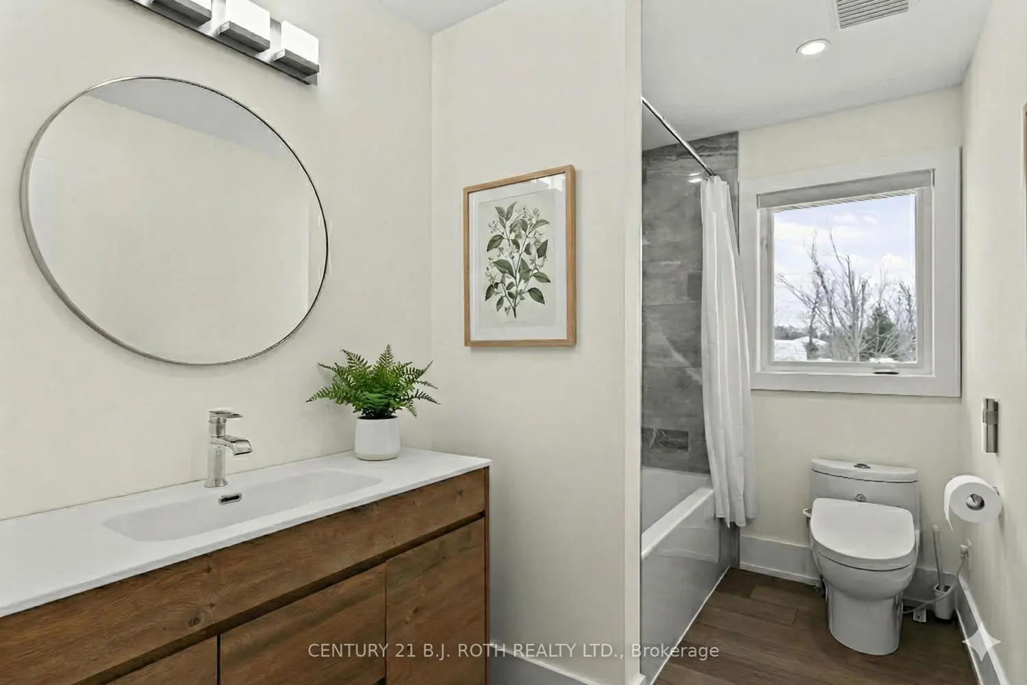 Additional image 9 of 1348 Hawk Ridge Crescent