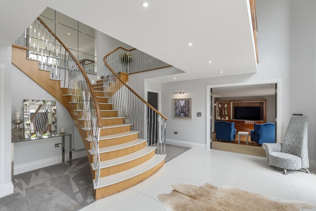 Additional image 35 of 6 bed detached house for saleWawensmere Road, Henley-In-Arden B95