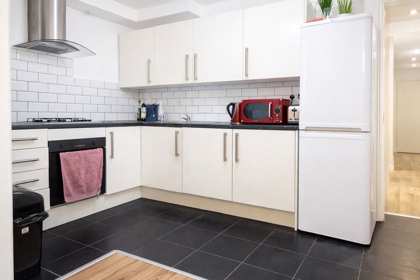 Additional image 7 of 1 Bed Flat, Myrdle St, E1, N1 7GU