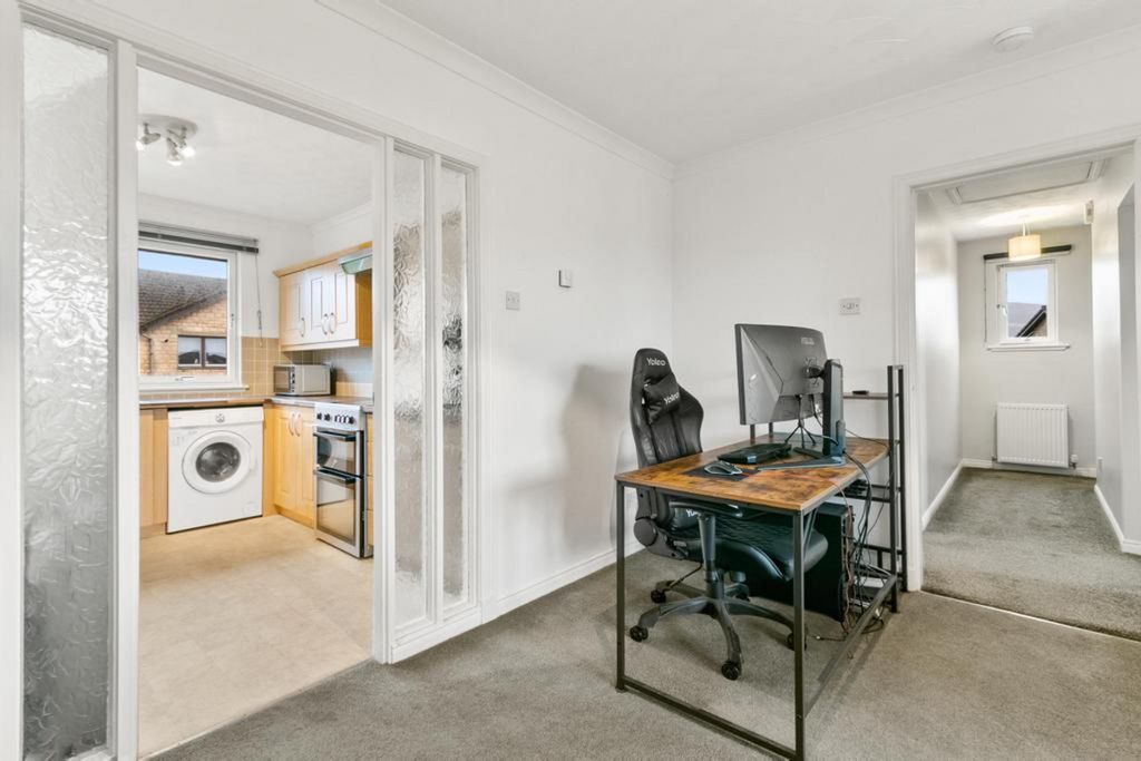 Additional image 6 of 2 bed flat for saleBramble Hedge Path, Alexandria G83